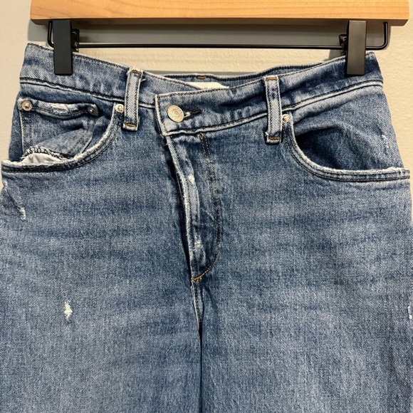 A&F Jeans 90s Straight Ultra High Rise Distressed Crossover Waist 0 - Picture 3 of 10